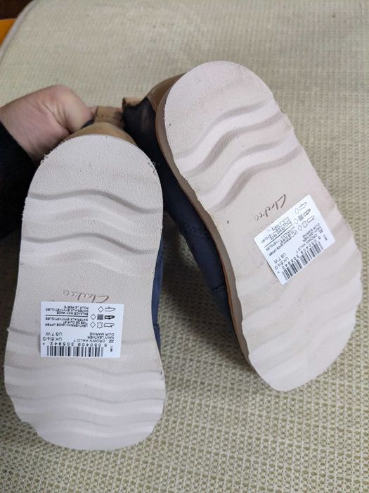 Clarks Crown Halo T granatowe skórzane botki Chelsea rozm. 23