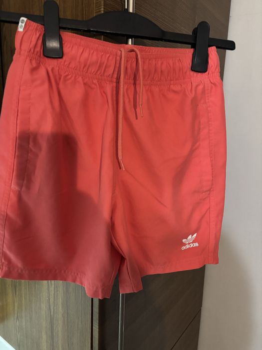 Spodenki New adidas casual class s