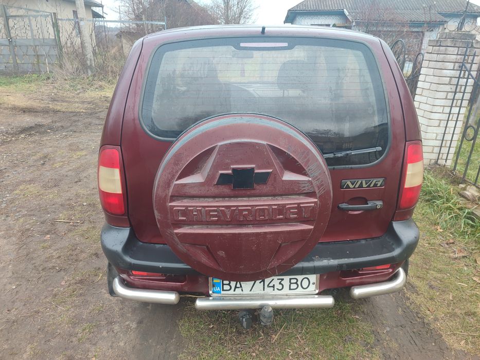 Нива шевроле в гарному стані