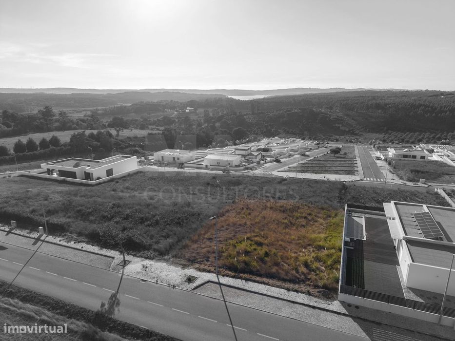Lote para construção com projeto aprovado | Quinta do Negrelho