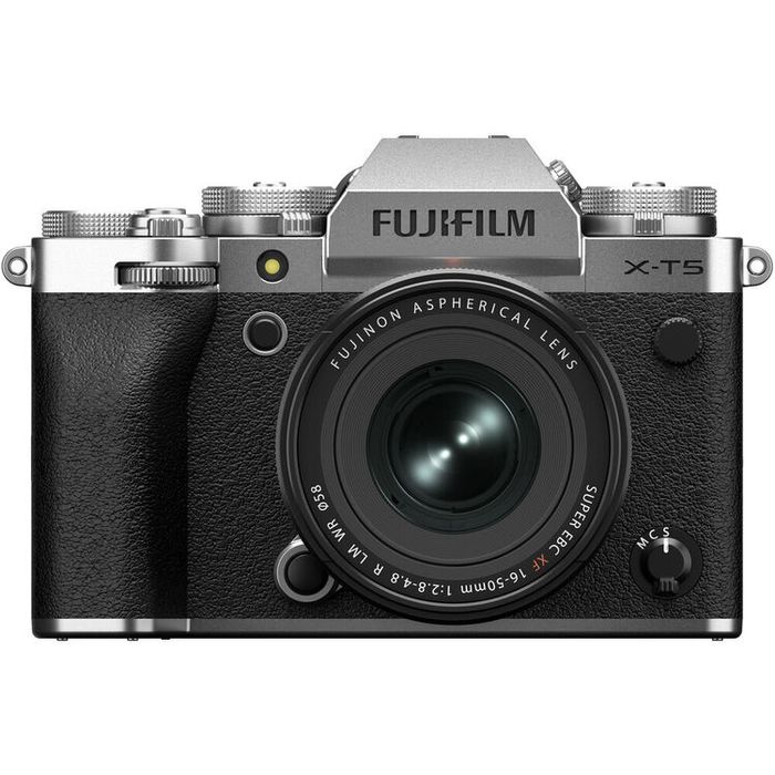 NOWY Fujifilm X-T5 z ob. 16-50mm (srebrny)