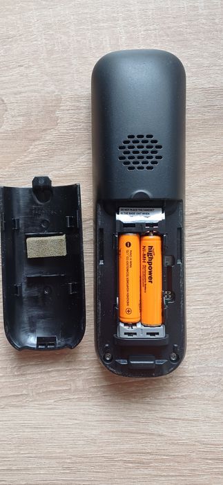 Telefon bezprzewodowy Panasonic KX-TG6811PDB – używany, sprawny