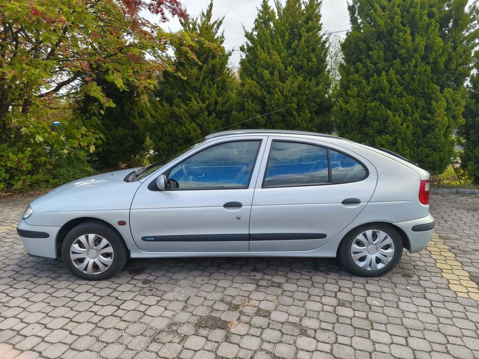 Renault Megane Renault Megane I z 2002 r z oryginalnym niskim przebiegiem,salon PL.