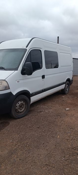 Опель мовано 2003р