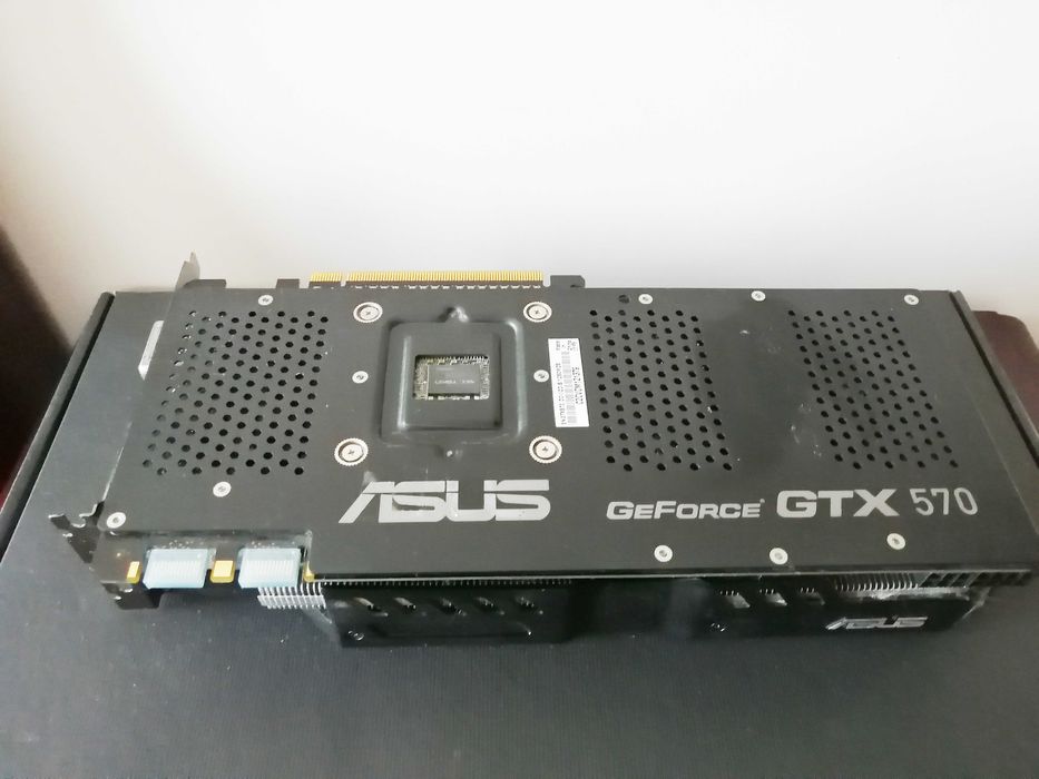 Karta graficzna Asus GeForce GTX 570