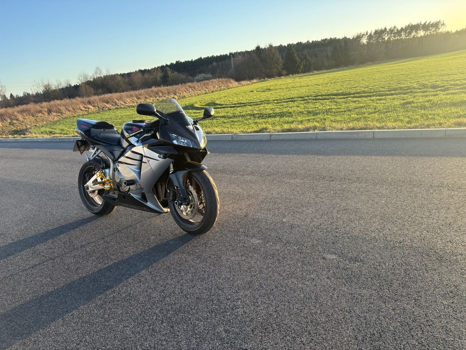 Honda CBR 600RR, pc37