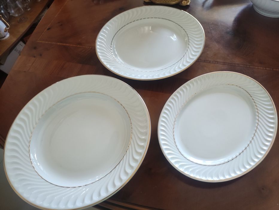 Serviço completo Vista Alegre para chá e café