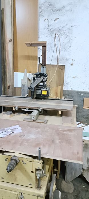 ferramentas e máquinas de carpintaria