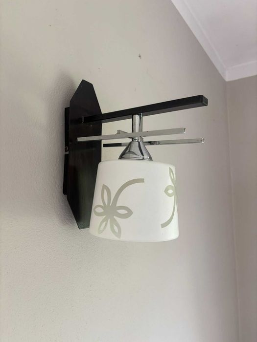 Zestaw oświetlenia, lampy i kinkiety