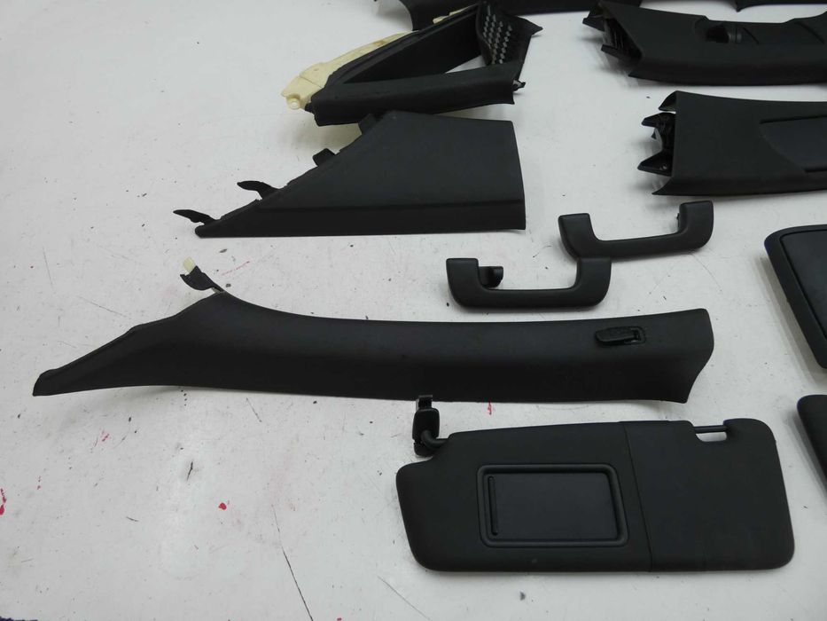 AUDI A4 B8 SEDAN S-LINE czarna podsufitka słupki elementy komplet 8K5867501 Gorlice