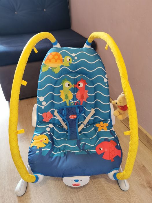 Leżaczek Tiny Love + mata gratis