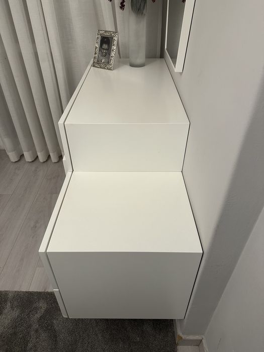 Movel Suspenso na Parede com 6 gavetas