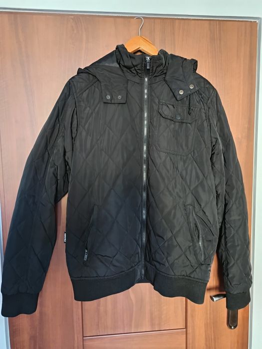 Kurtka Cropp rozmiar L stan Bardzo Dobry!
