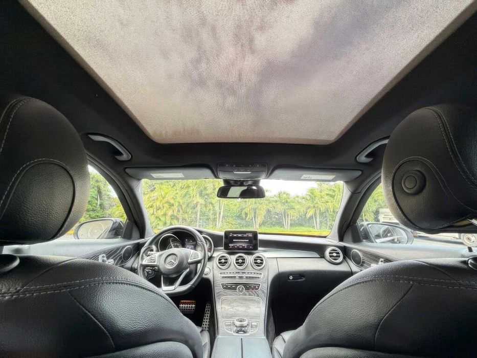 Mercedes-Benz C 300      2017