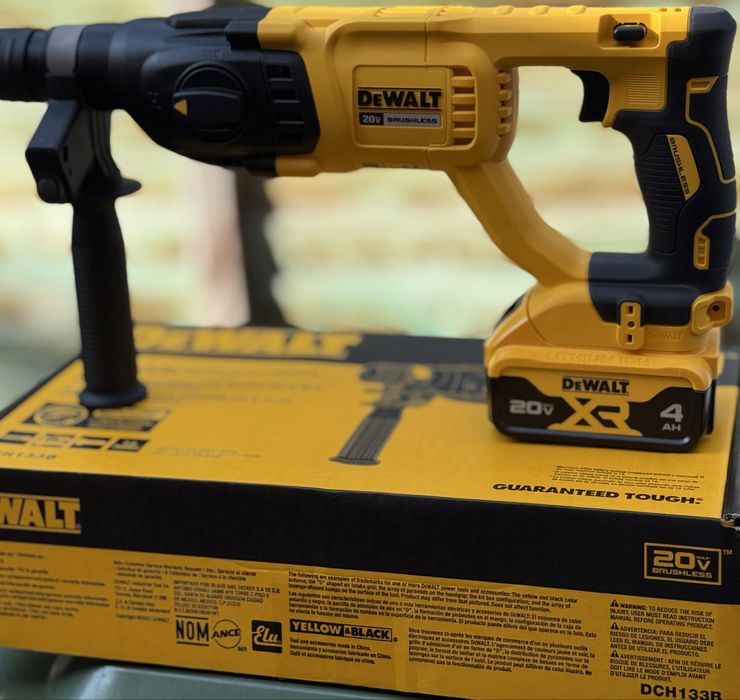 DeWalt DCH133 перфоратор оригінал з США !!