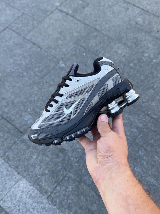 Найк шокс Nike x Supreme Shox Ride 2 Grey White Найк х Супрім Шокс Райд 2 Сіро-Білі