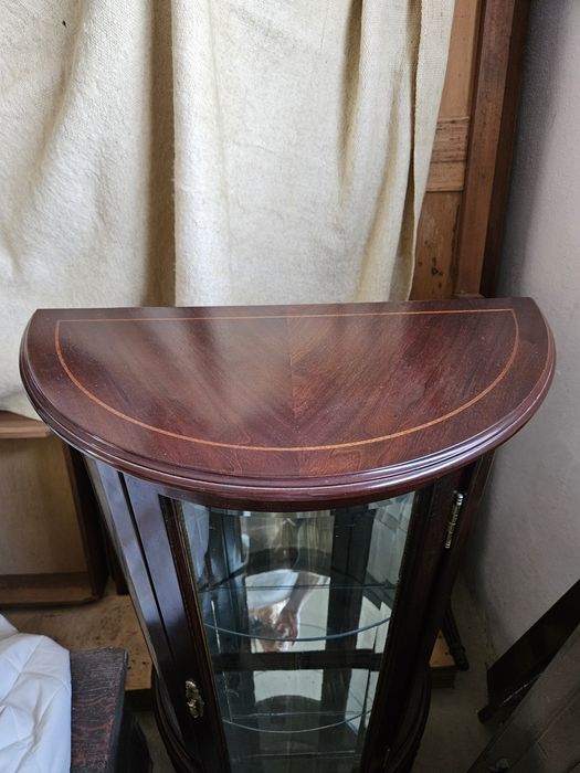 Vendo Móvel Vitrine