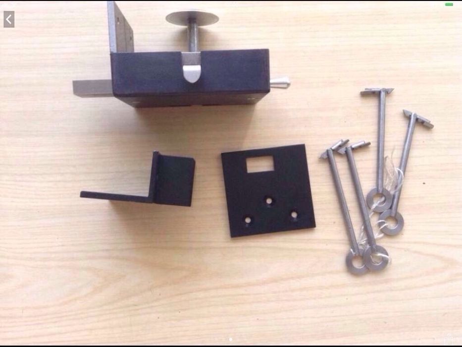 Замок накладной не серийный .