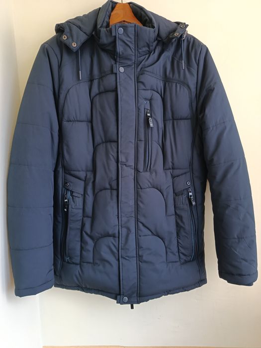 Зимова чоловіча подовжена куртка