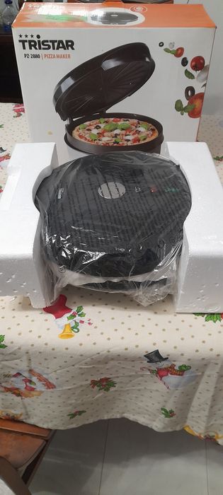 Pizza Maker Tristar 1200w novo
