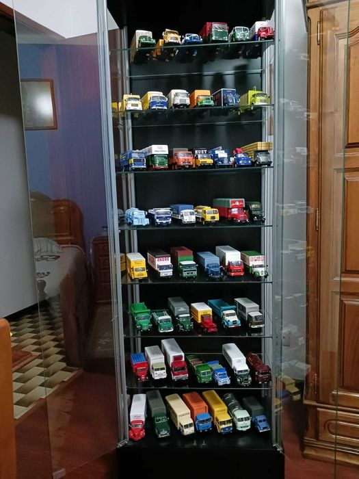 Coleção camiões de outros tempos