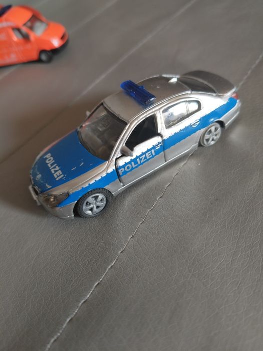 Samochody osobowe firmy siku