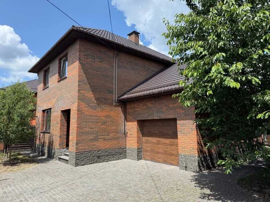 Продам шикарний будинок пос. Кирова з ТОГРОМ!!