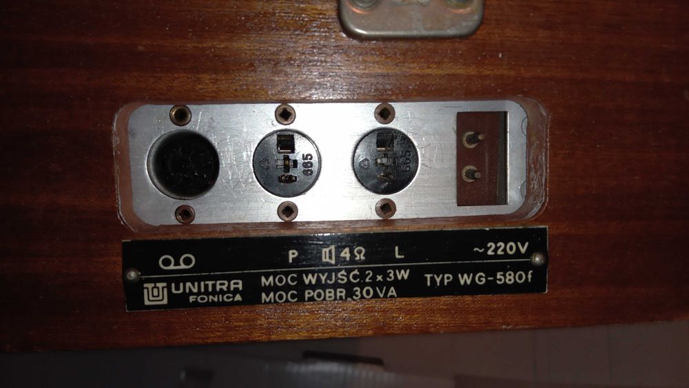 Sprzedam gramofon UNITRA Fonika