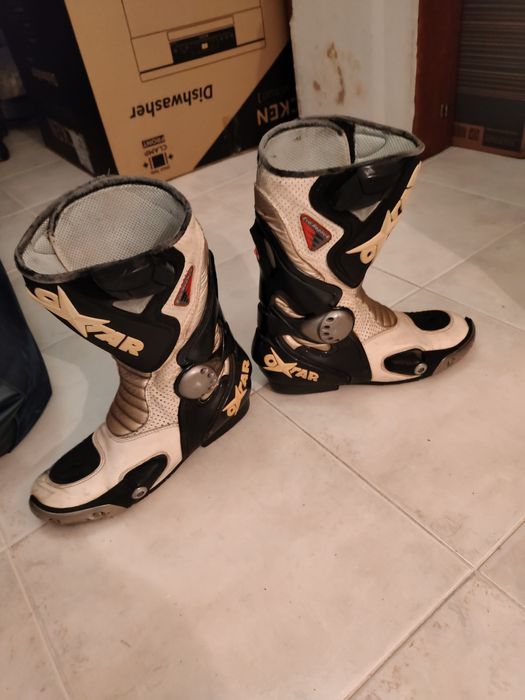 Botas oxtar em bom estado