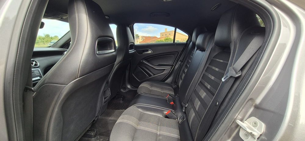 Mercedes A180d 2017 7g dct nacional