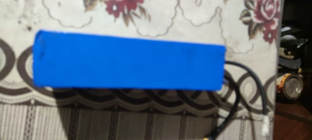 Продам аккумулятор 48v/16a