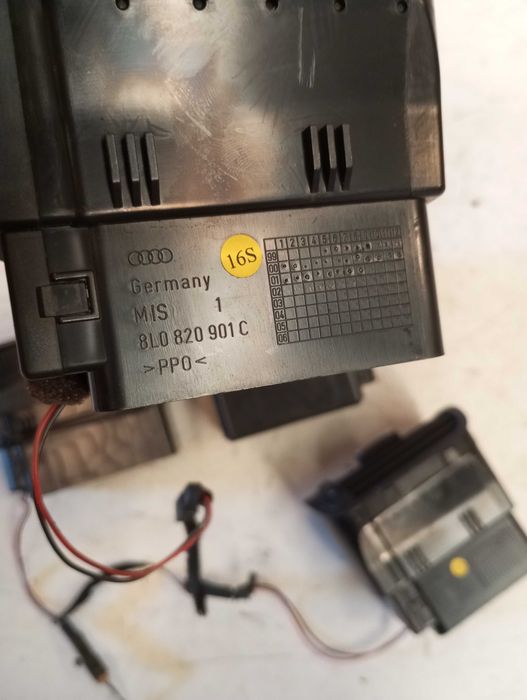 Difusores de Ar Iluminados Audi A3 8L / S3 (Facelift) – Originais