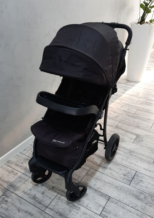 Wózek spacerówka Kinderkraft czarny spacerowy