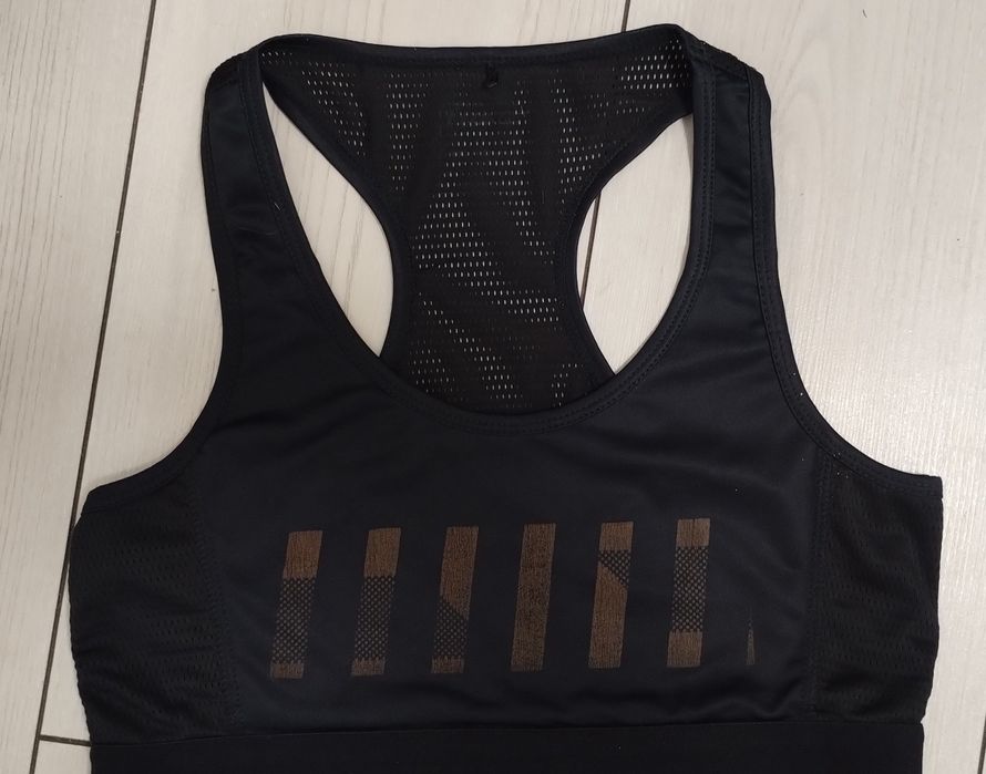 Продам топ спортивный,майка Adidas, леггинсы Reebok