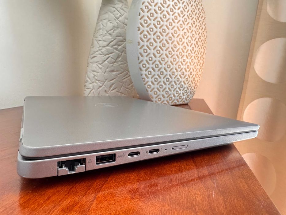 Dell Latitude 5450 c/Ultra 7-165H c/16+22 Cores|32Gb|512Gb|Garantia|