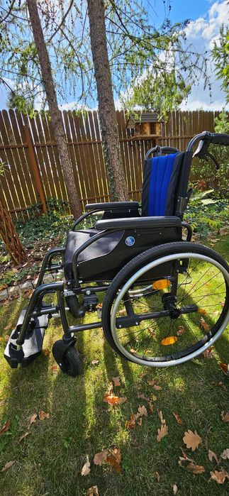 lekki składany wózek inwalidzki