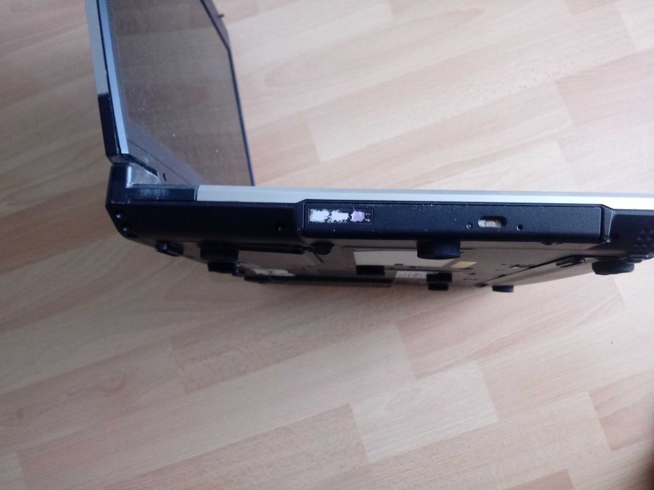 Sprzedam laptop Asus A6M