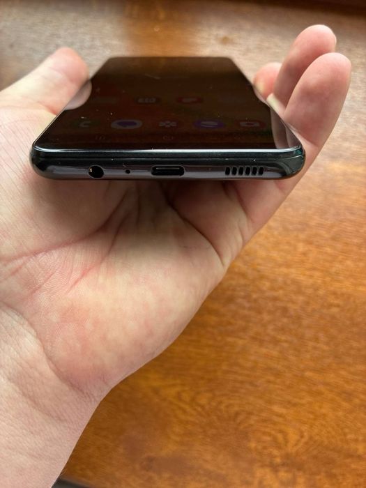 Продам айфон 6s робочий