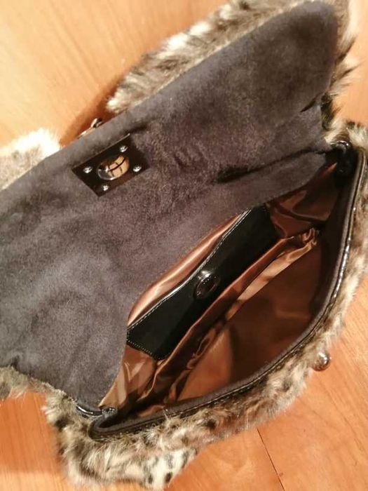 Mala Moschino (nova)