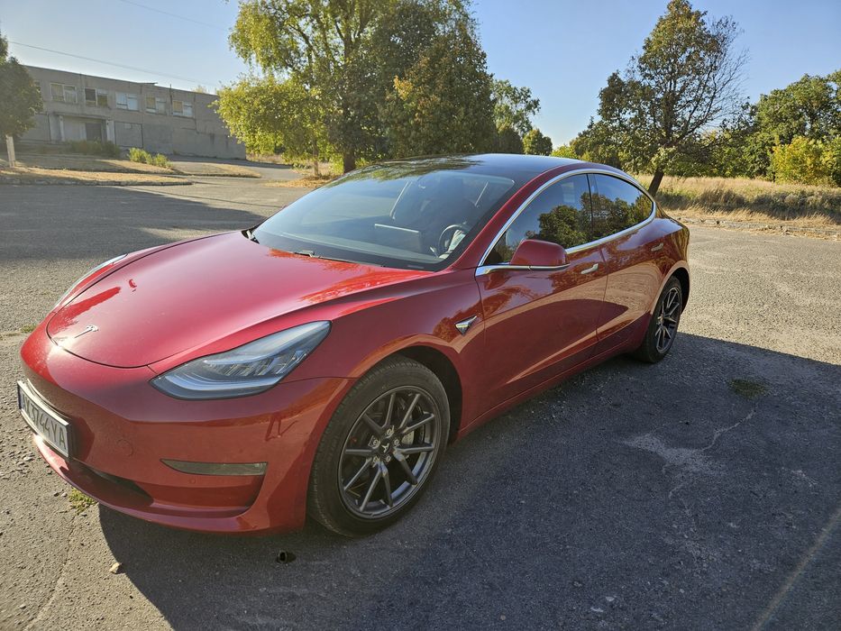 Tesla model 3 2019