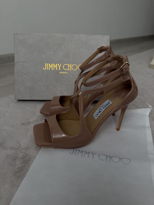 Jimmy choo лаковані туфлі на підборі