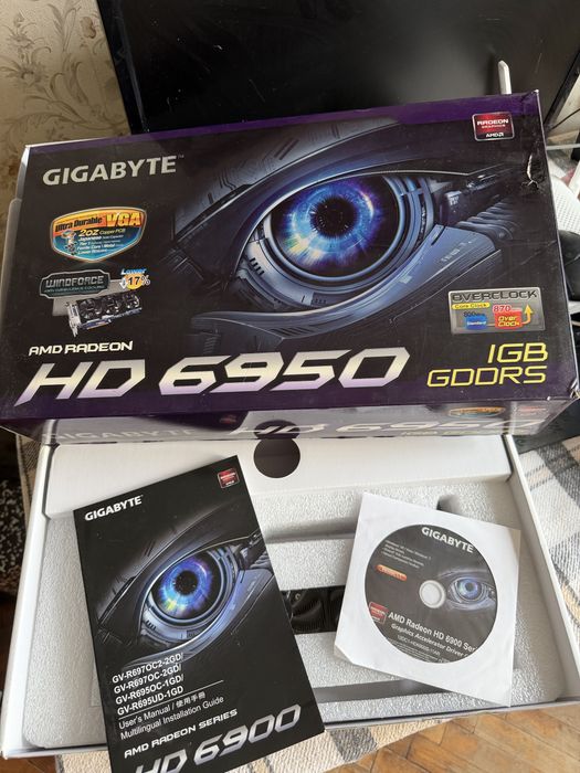 Видеокарта Gigabyte Radeon HD 6950 1GB GDDR5 — нерабочая, под ремонт