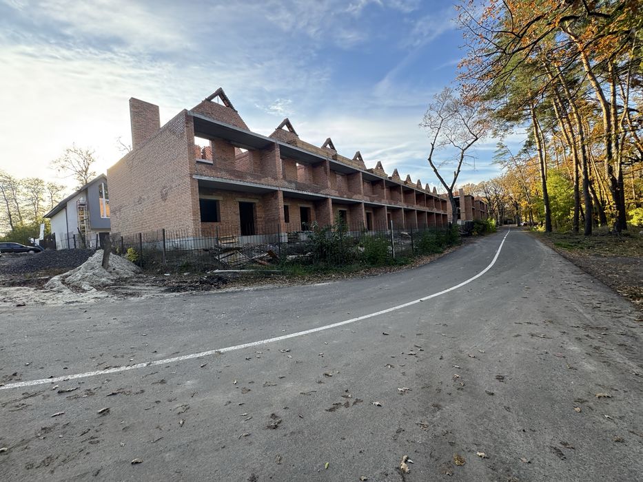 Таунхауси в Соснівці від забудовника з автоновним газовим опаленням!