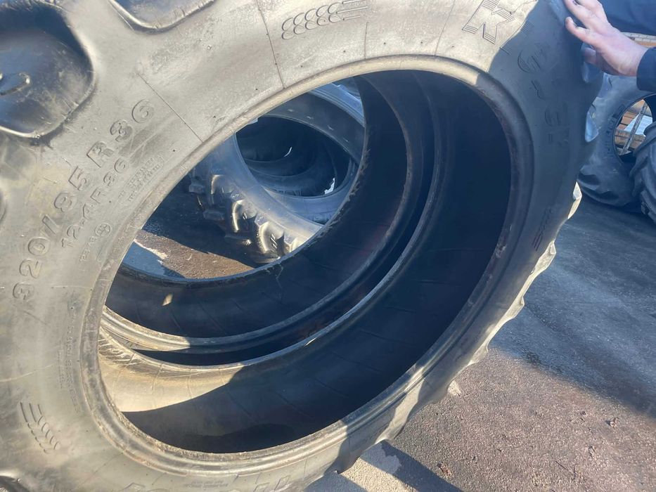 320/85R36Kleber Tracker JJ635 JJ636 Komplet