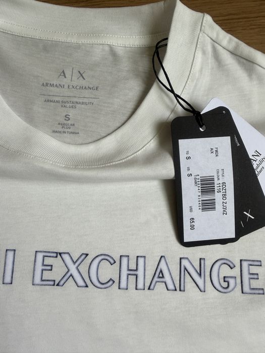 Нова футболка Armani Exchange розмір S regular plus textured logo