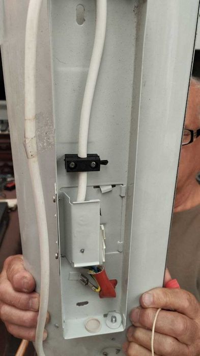 Aquecedor de parede radiante Honeywell para casa de banho
