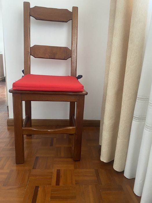 Cadeira madeira  maciça