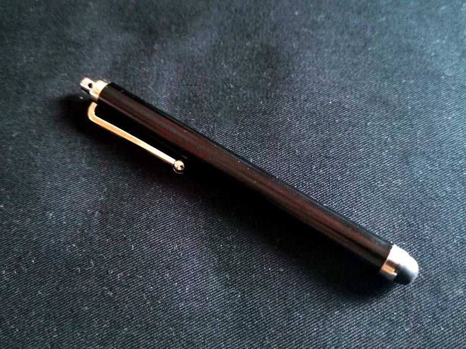 Capa com teclado para tablet 7" nunca usada64284470192897122