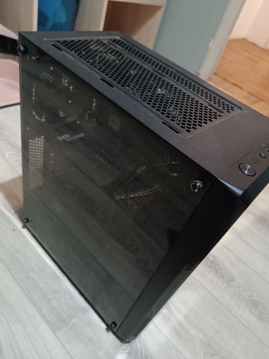 Komputer Intel I5 8400, Gigabyte 1060 3GB