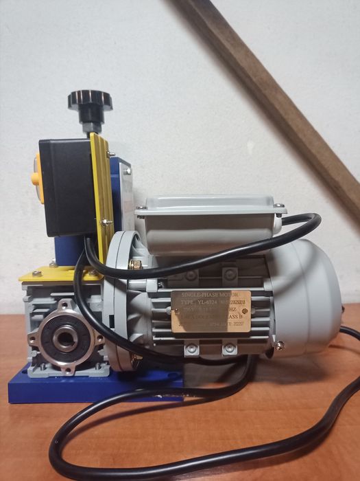 Máquina de descascar cobre